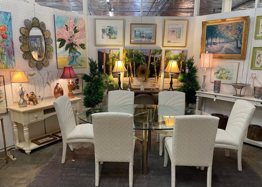 redh273 The Red Collection The Finest Consignment Furniture